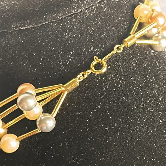 Vintage 80s Avon Floating Pearl Necklace 4 Strands Gold gray mauve cream 16" - Picture 11 of 12